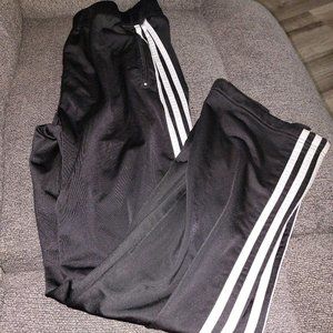 Adidas sweatpants